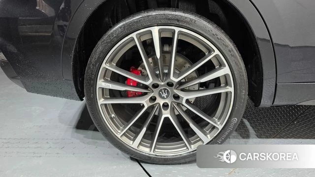 Maserati Levante id 4702719 из Кореи 30