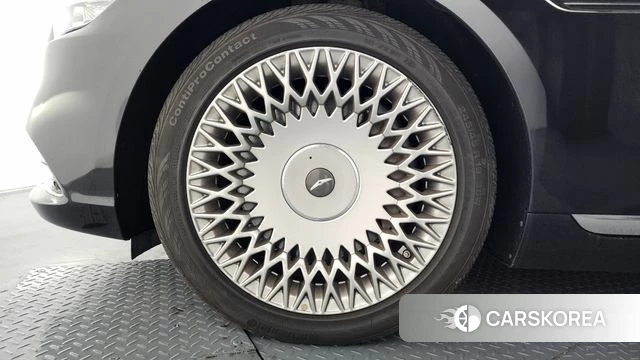 Genesis G90 id 3828942 из Кореи 15