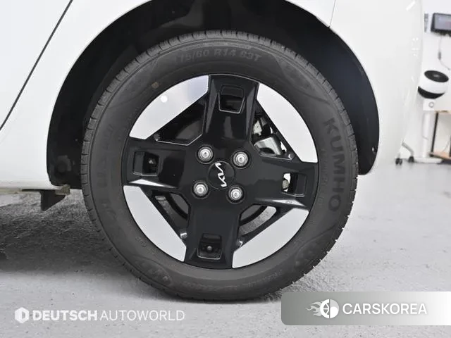 Kia The New Kia Ray EV id 3168375 из Кореи 15