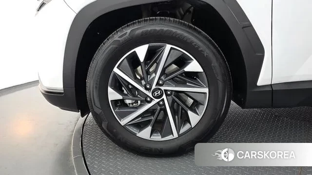 Hyundai Tucson (NX4) id 3448468 из Кореи 15