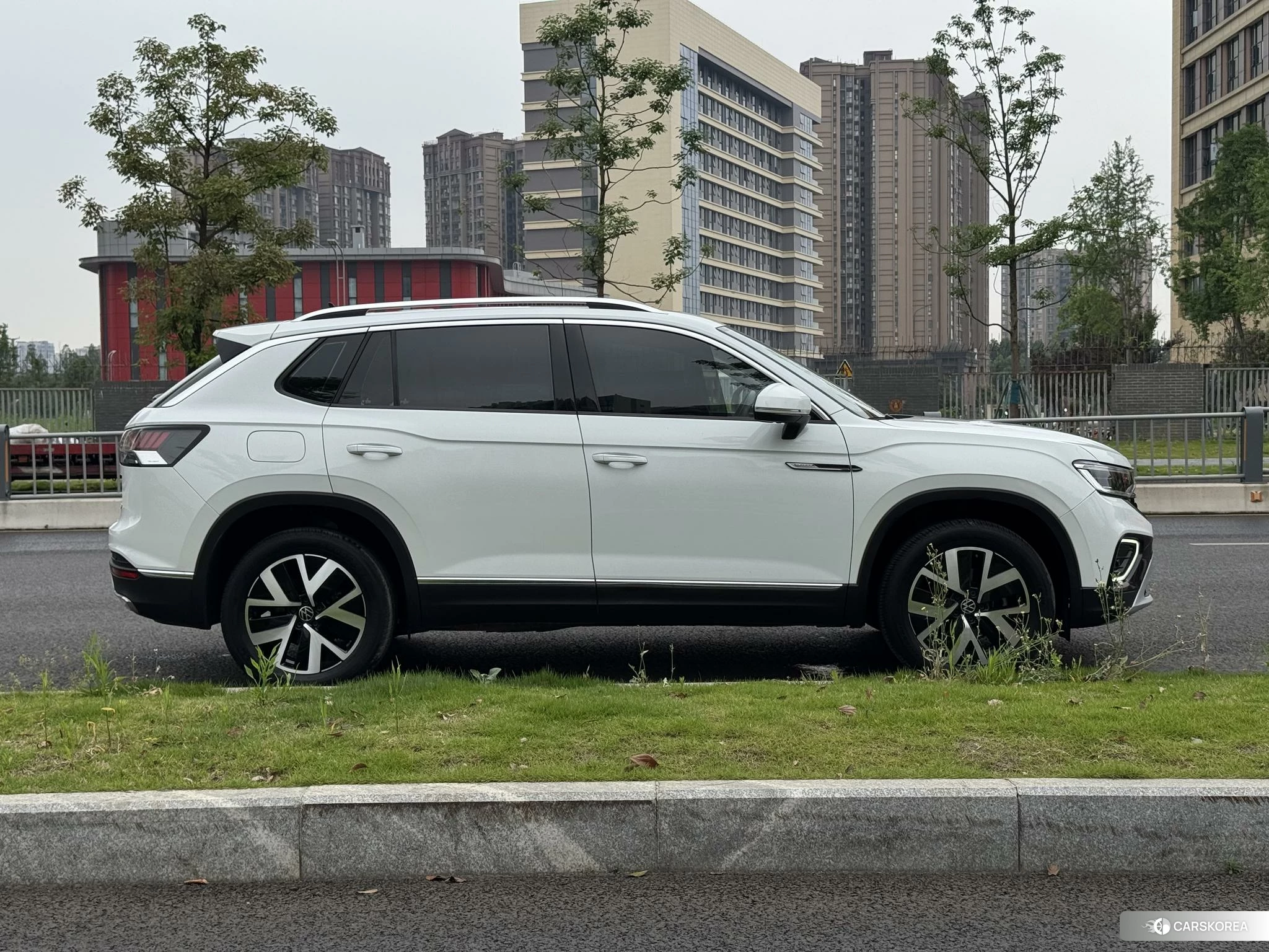 Volkswagen Tanyue id 4407399 из Китая 11