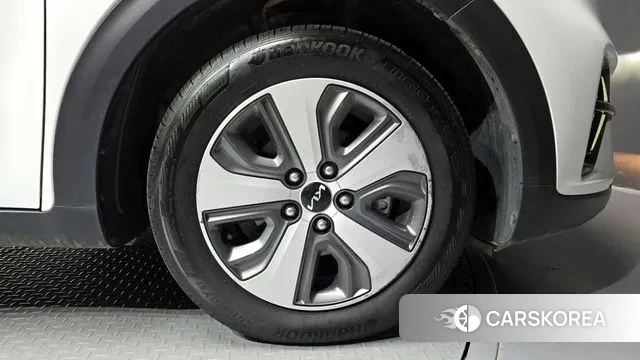 Kia The New Niro id 3273927 из Кореи 15