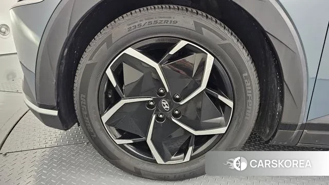 Hyundai Ionic 5 id 3263898 из Кореи 15