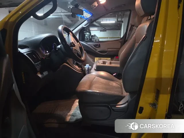 Hyundai The New Grand Starex 2019 Желтый из Кореи, фото 5