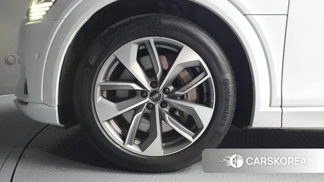 Audi e-Tron id 4476737 из Кореи 15
