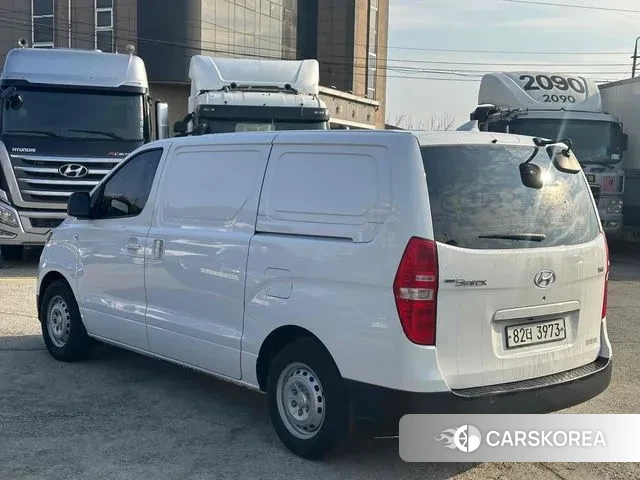 Hyundai The New Grand Starex id 3413019 из Кореи 8