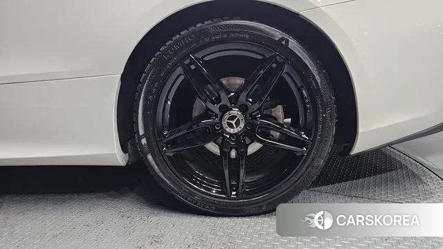 Mercedes-Benz E-Class W213 id 3686941 из Кореи 15