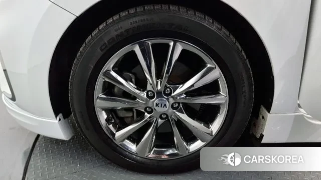 Kia The New Carnival id 3666700 из Кореи 15