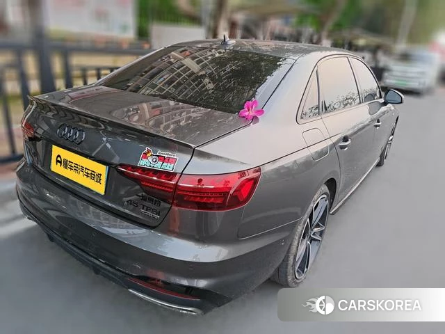 Audi A4L 2024 Темно-серый из Китая, фото 5