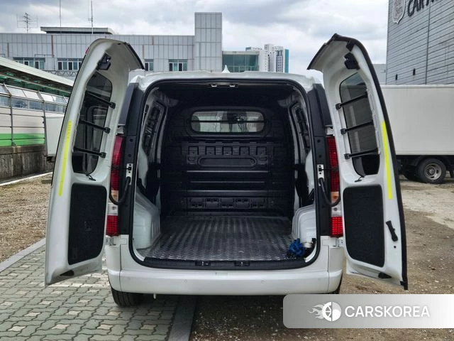 Hyundai Staria id 3870241 из Кореи 15