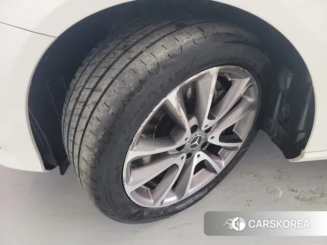 Mercedes-Benz E-Class W213 id 3661533 из Кореи 15