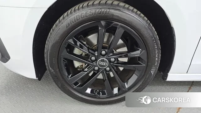 Audi A3 (8Y) id 3528604 из Кореи 15