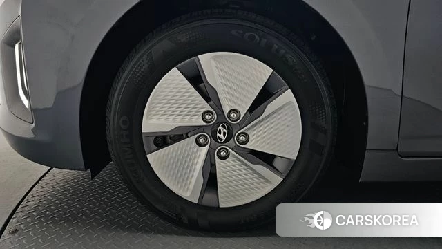 Hyundai The New Ionic Hybrid id 4581501 из Кореи 26
