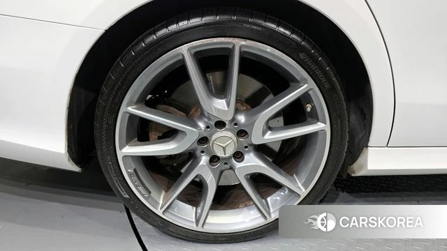 Mercedes-Benz E-Class W213 id 4430608 из Кореи 30