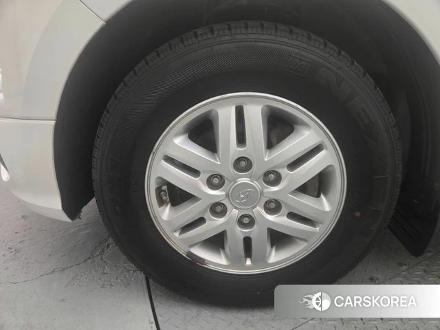 Hyundai The New Grand Starex id 4632941 из Кореи 13