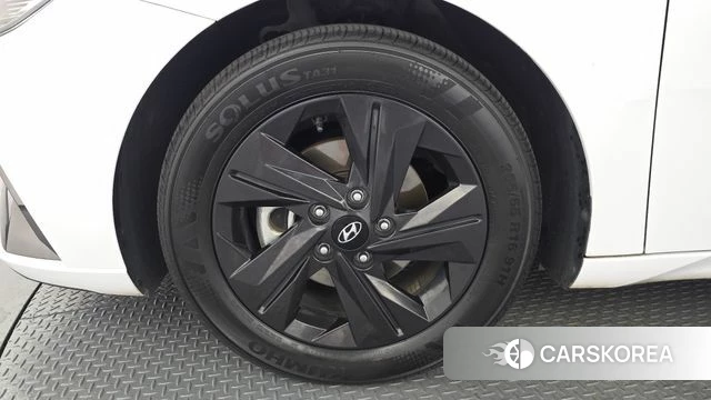 Hyundai Avante Hybrid (CN7) id 4693153 из Кореи 15