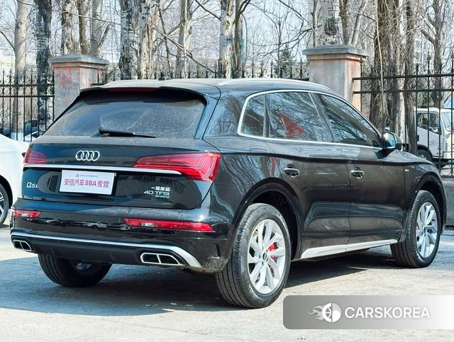 Audi Q5L id 4263363 из Китая 16
