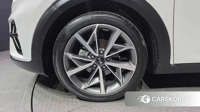 Kia The New Niro id 4693514 из Кореи 15