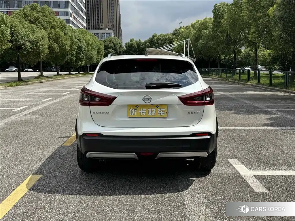 Nissan Qashqai id 4654988 из Китая 32