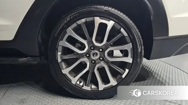 Ssangyong Torres id 3735061 из Кореи 15