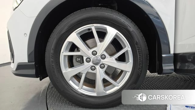 Audi Q3 (F3) id 4943346 из Кореи 15
