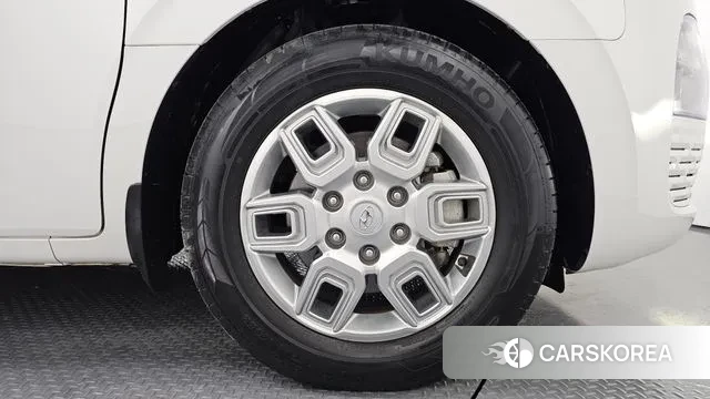 Hyundai Staria id 3566120 из Кореи 15