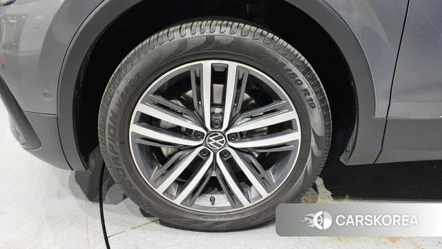 Volkswagen Tiguan Allspace id 3811008 из Кореи 15