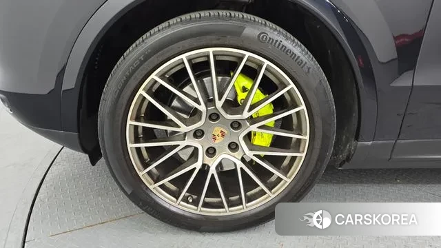 Porsche Cayenne (PO536) id 3550759 из Кореи 15