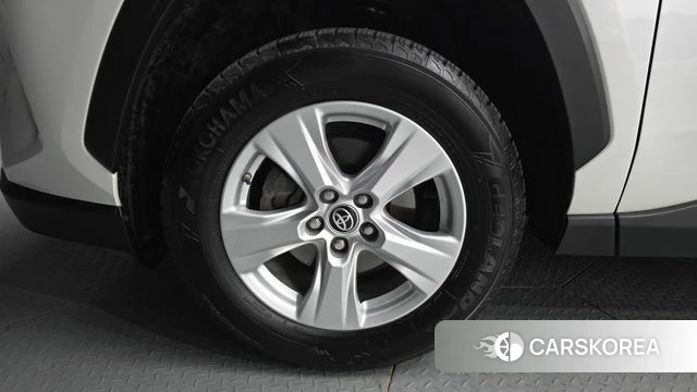 Toyota RAV4 5th Generation id 4780700 из Кореи 32