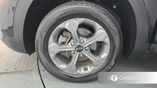 Kia Seltos id 3484186 из Кореи 15