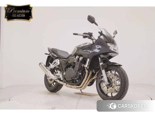 Проданный Honda CB1300SF BOLDOR 2025 из Японии, фото 5
