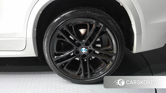 BMW X4 (F26) id 4496917 из Кореи 15