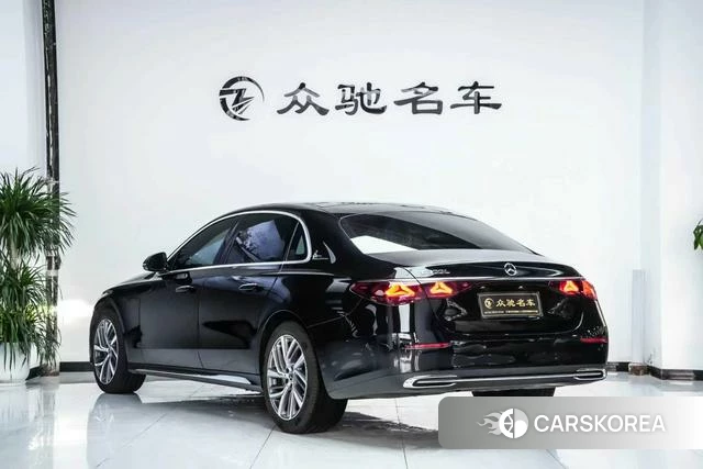 Mercedes-Benz E-Class id 4387417 из Китая 7