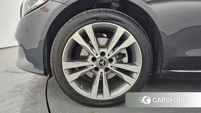 Mercedes-Benz C-Class W205 id 3493730 из Кореи 15