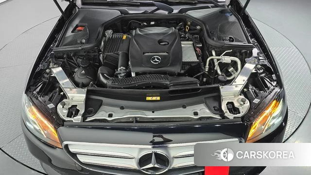 Mercedes-Benz E-Class W213 id 4907322 из Кореи 25