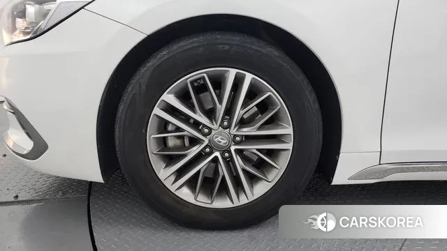 Hyundai Grandeur IG id 3029450 из Кореи 15