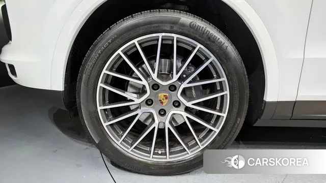 Porsche Cayenne (PO536) id 3717328 из Кореи 15