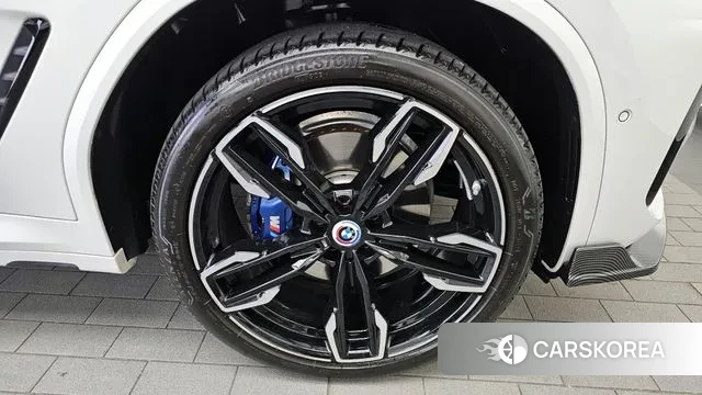 BMW X4 (G02) id 3359815 из Кореи 15