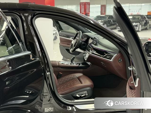 BMW 7 series id 4259144 из Китая 10