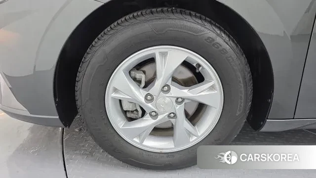 Hyundai Avante (CN7) id 3094408 из Кореи 15