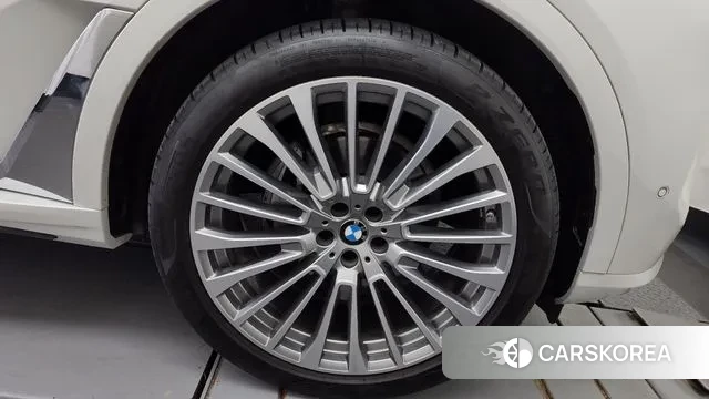 BMW X7 (G07) id 3272615 из Кореи 15