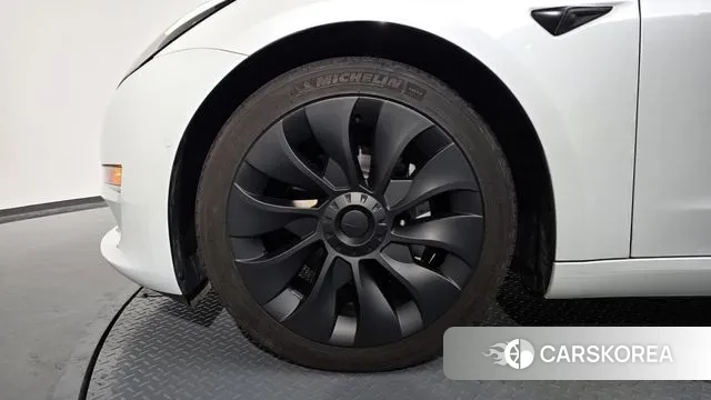 Tesla Model 3 id 2931445 из Кореи 15