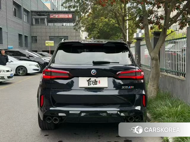 BMW X5 M 2023 Черный из Китая, фото 5