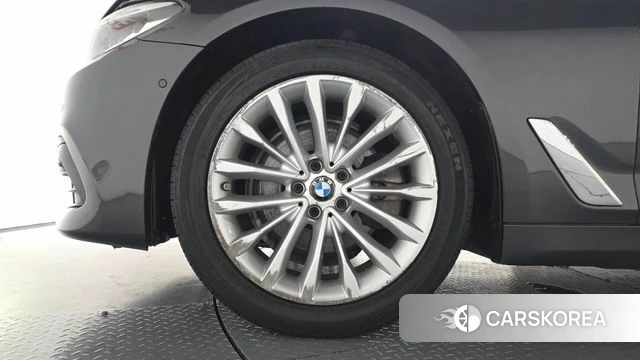 BMW 5 Series (G30) id 4362853 из Кореи 15