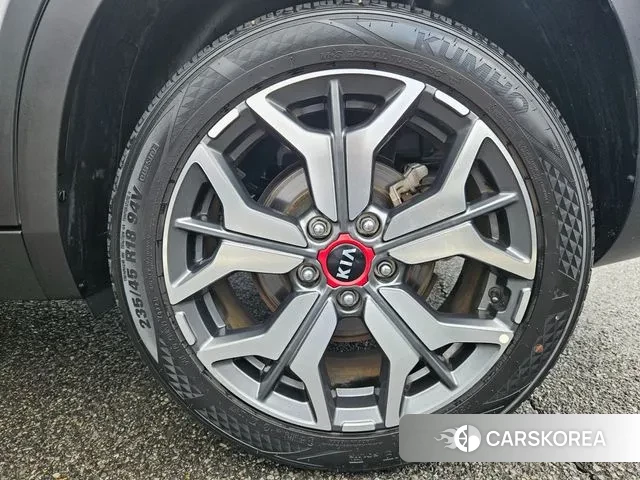 Kia Seltos id 3282316 из Кореи 15