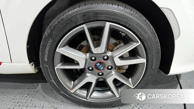 Kia Soul Booster id 3886105 из Кореи 15