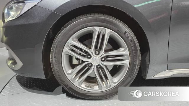 Hyundai Grandeur IG id 4285054 из Кореи 25