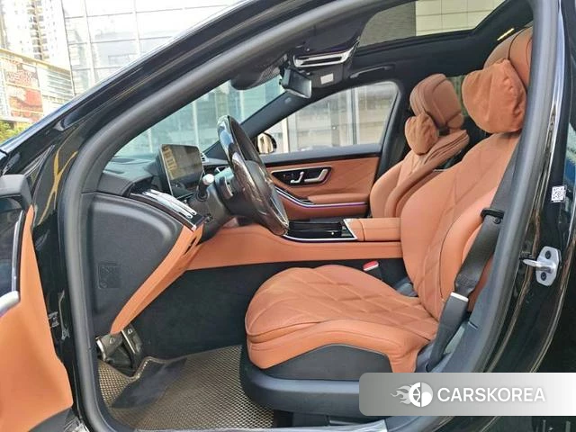 Mercedes-Benz Maybach S-class 2023 Черный из Китая, фото 5
