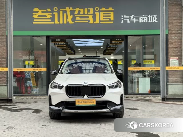 BMW X1 id 4348972 из Китая 17