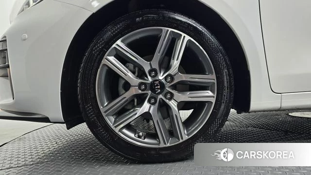 Kia Come New K3 id 4930570 из Кореи 25